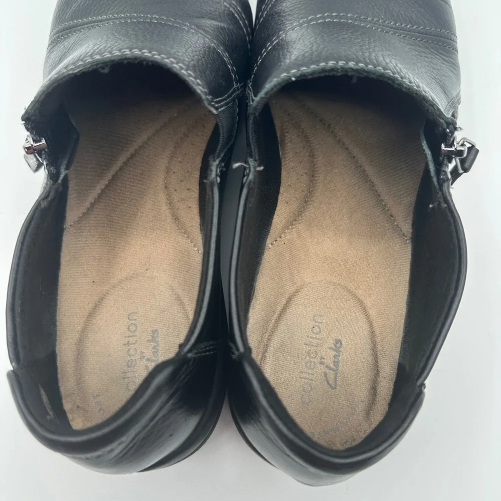 Clarks Cheyn Clay Loafers‎ Women 9.5 Black Leather Side Zip Comfort SlipOn